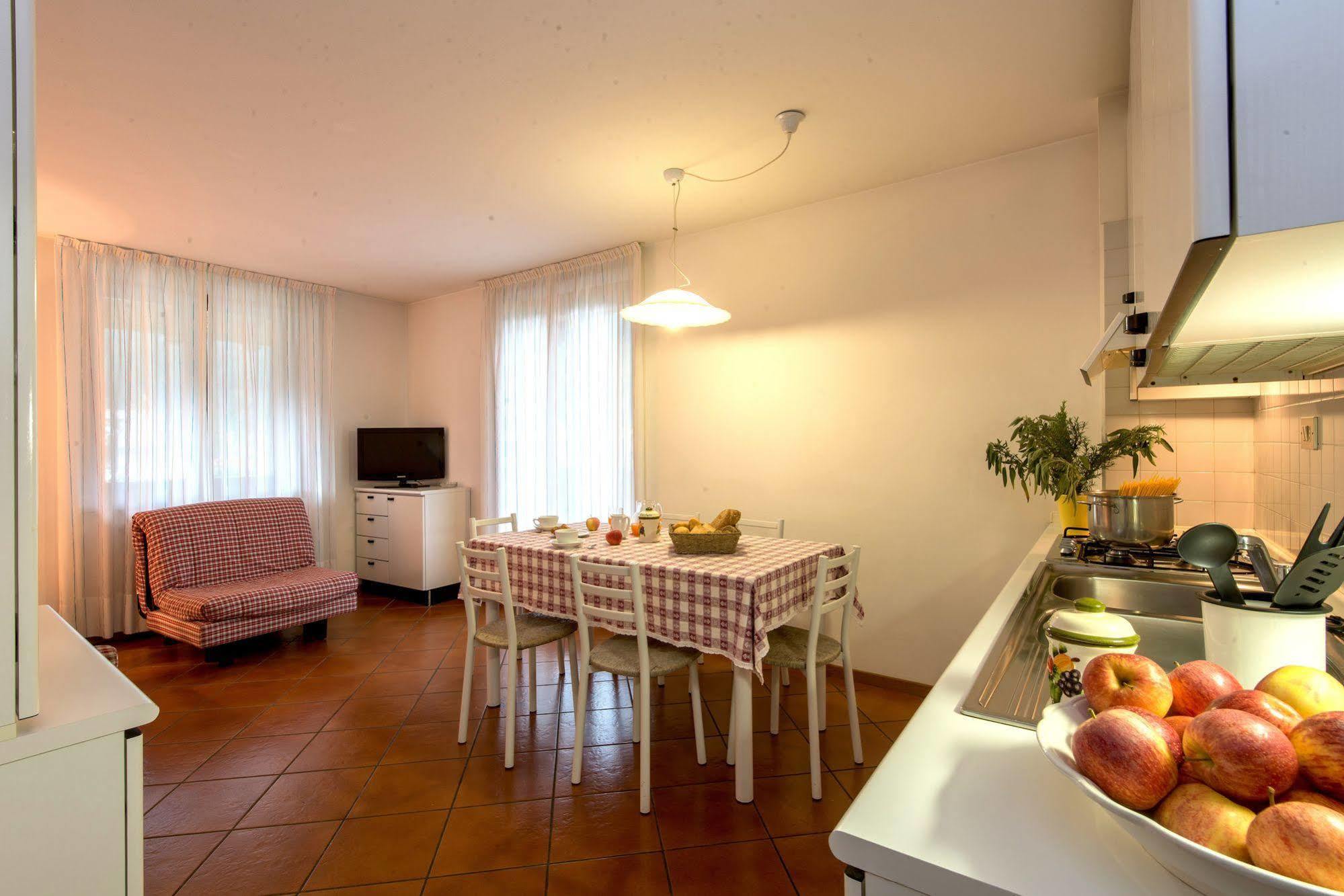 Residence Stefenine Molveno Extérieur photo